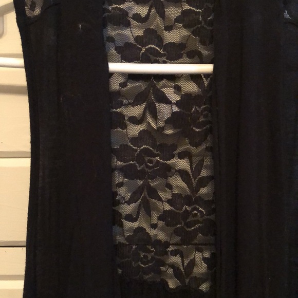 Arden’s black and lace vest - Picture 2 of 4